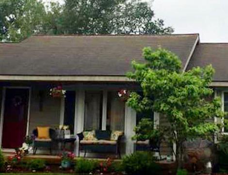 before roof washing service on grand rapids, mi house